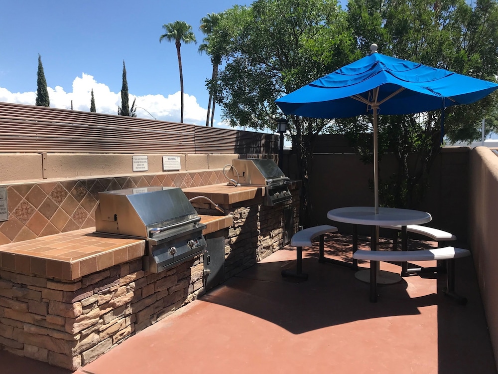 Hilton Vacation Club Varsity Club Tucson - photo 54