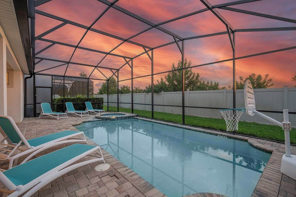 Solara Resort Luxury 9 Bedroom Homes - photo 166