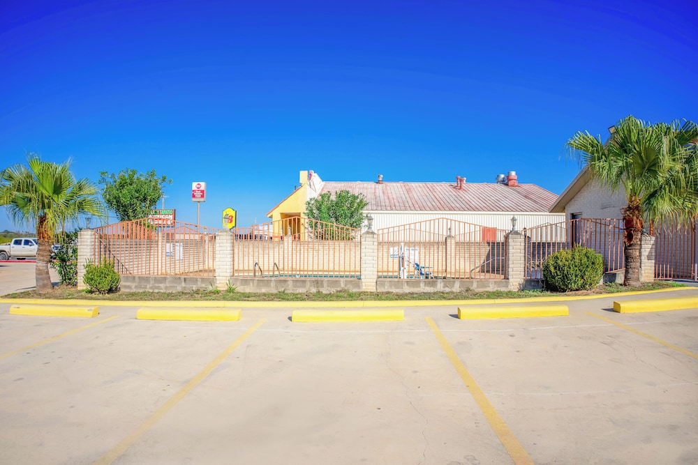 Pleasanton Executive Inn By OYO - photo 31
