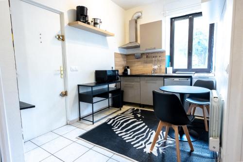 Joli Studio Joinville Bord de Marne 15m de Paris — hotel in Joinville-Le-Pont