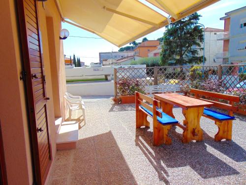 N044 Numana nuovo trilocale con aria condizionata e parcheggio — 4-Star Luxury Hotel in Numana, Italy