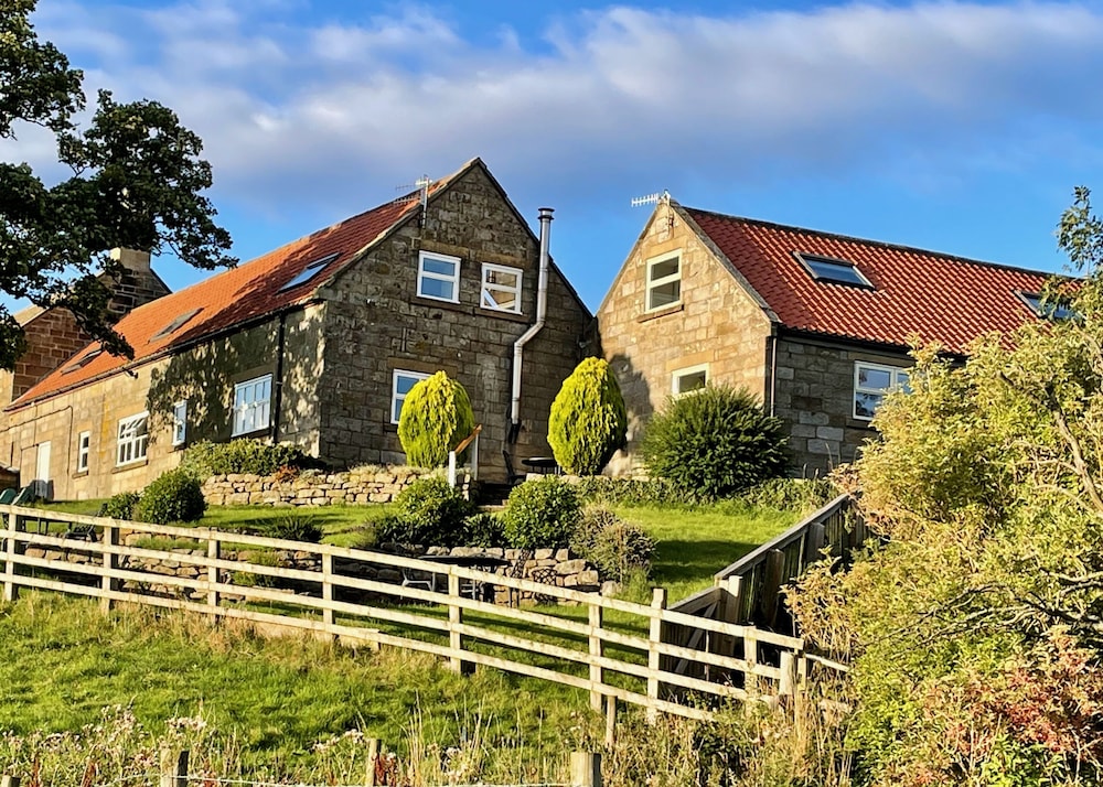 Church House Farm — 4-Star Luxury Hotel in Whitby, United Kingdom