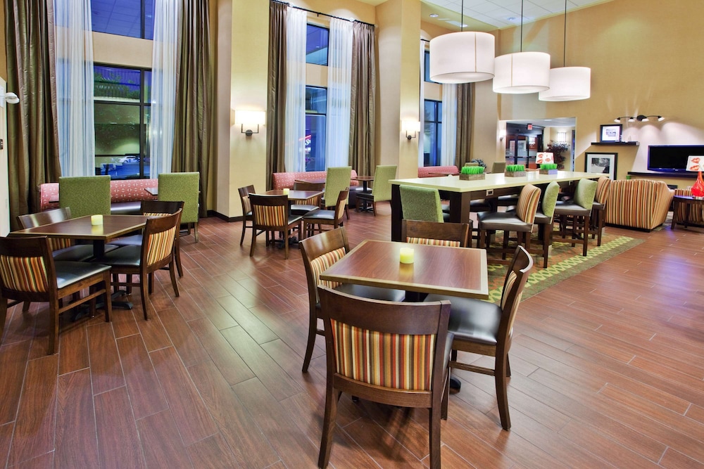 Hampton Inn & Suites Oxford Anniston - photo 8