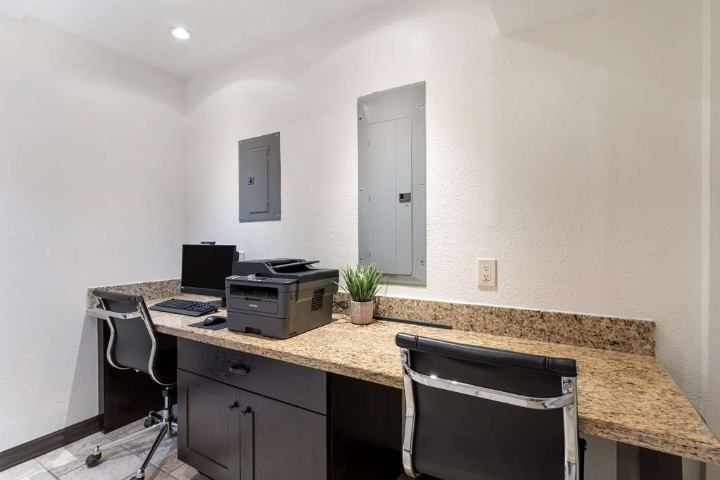 Best Western Plus Inn At The Vines - photo 45