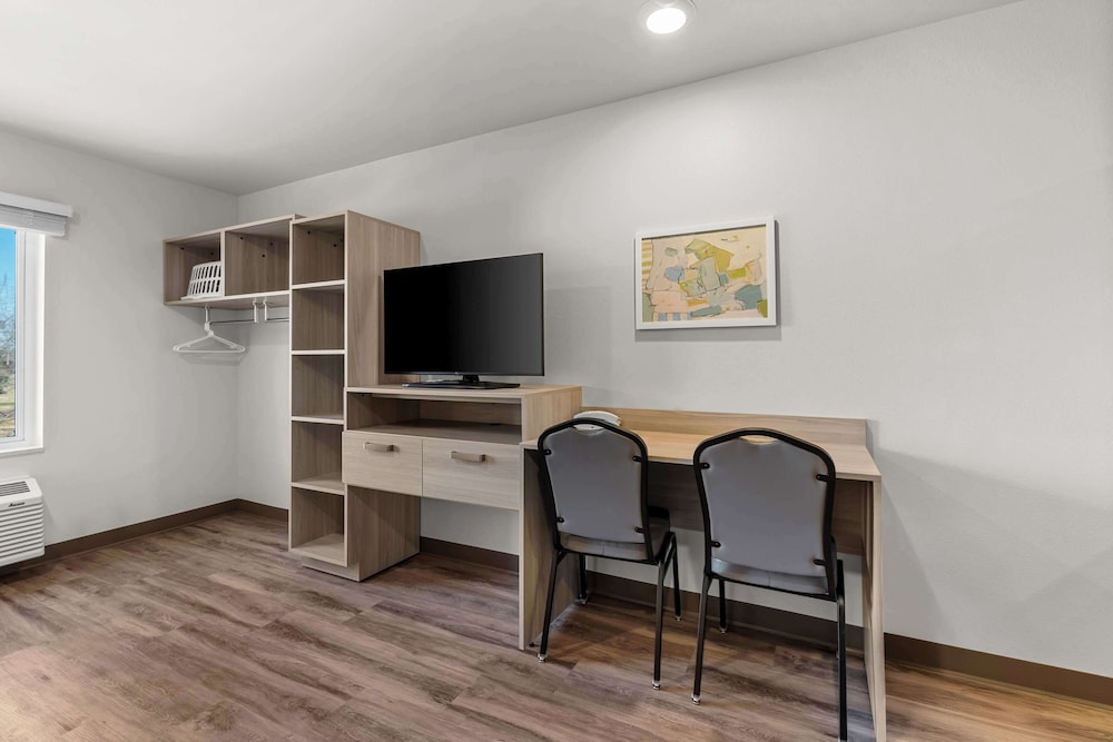 WoodSpring Suites Columbia Irmo - photo 20