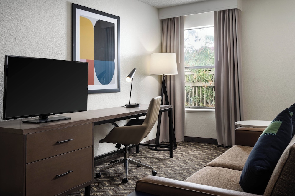 Residence Inn by Marriott Sunnyvale Silicon Valley II - photo 8