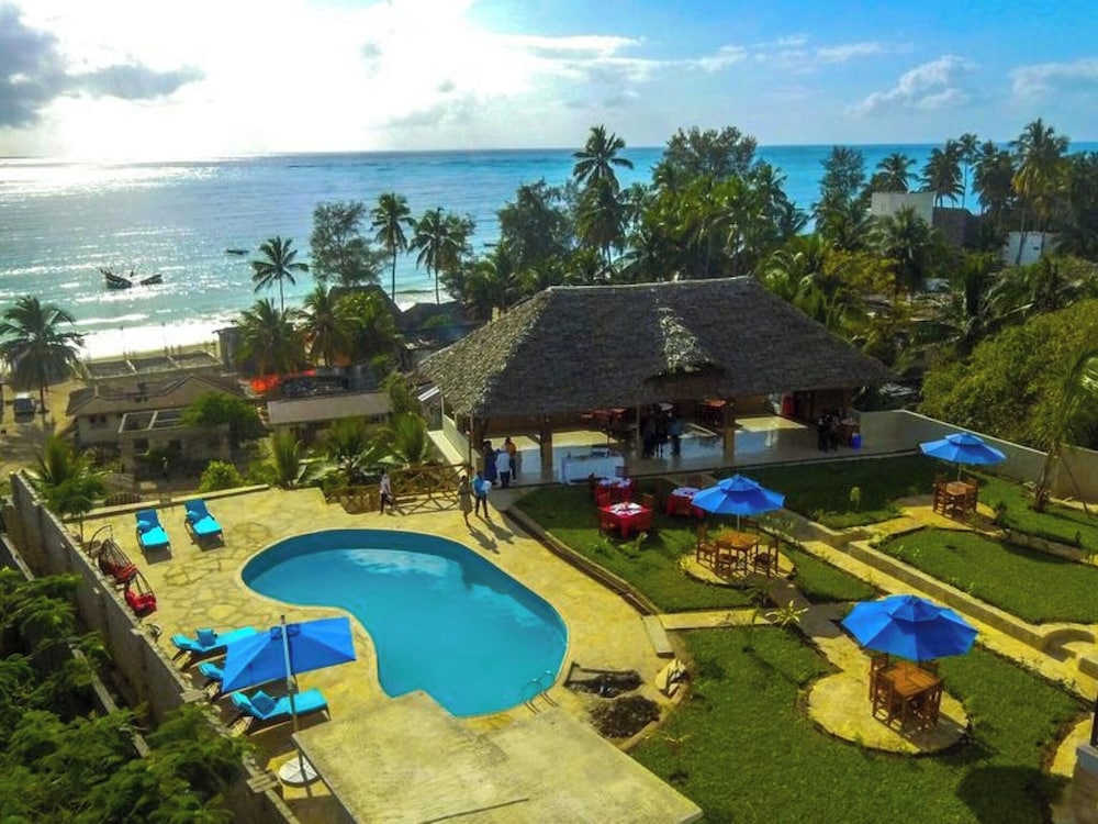Sea Crest Hotel Zanzibar 3 in Kiwengwa, Tanzania