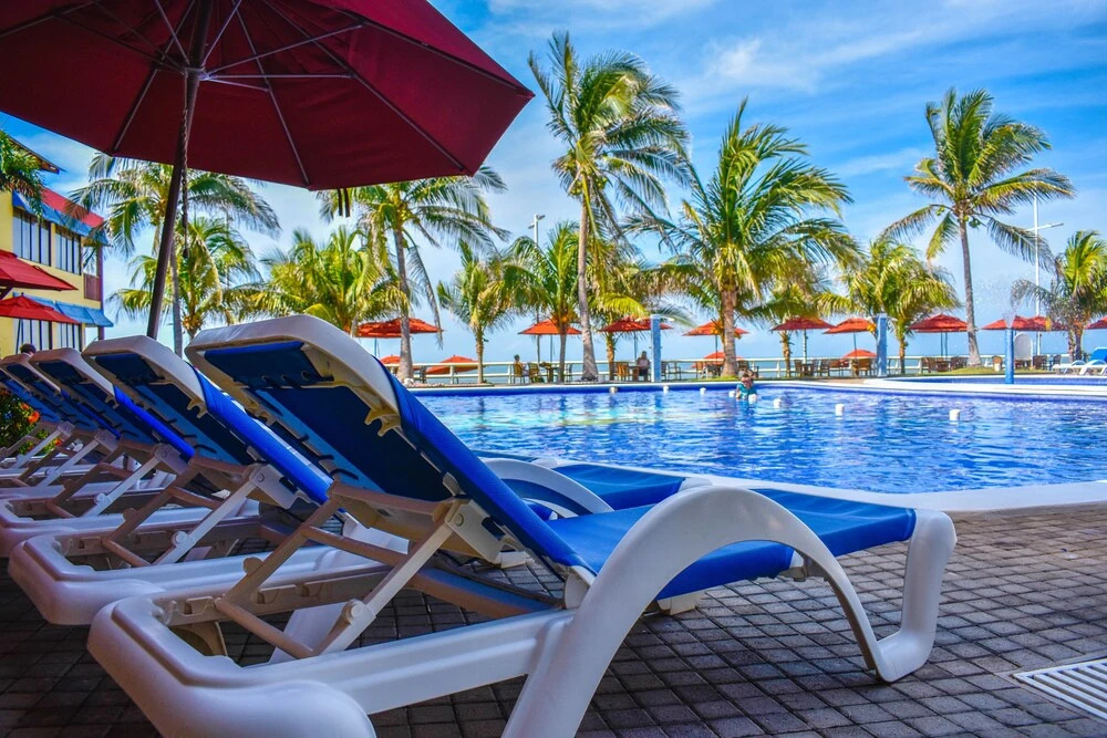 Mar & Sol Hotel y resturante in La Union, El Salvador