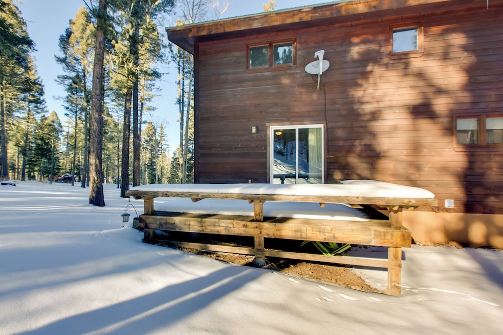 Angel Fire Cabin with Game Room about 4 Mi to Ski Resort - photo 37
