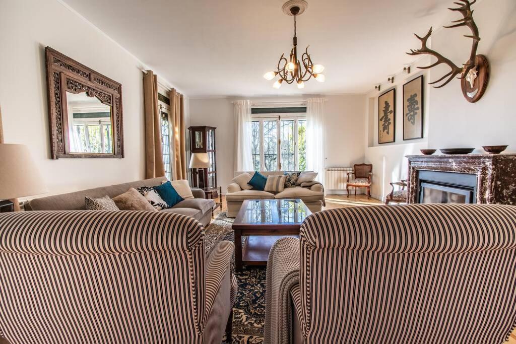 Preciosa Villa de Campo Wonderful Country Villa — 4-Star Luxury Hotel in La Cabrera, Spain