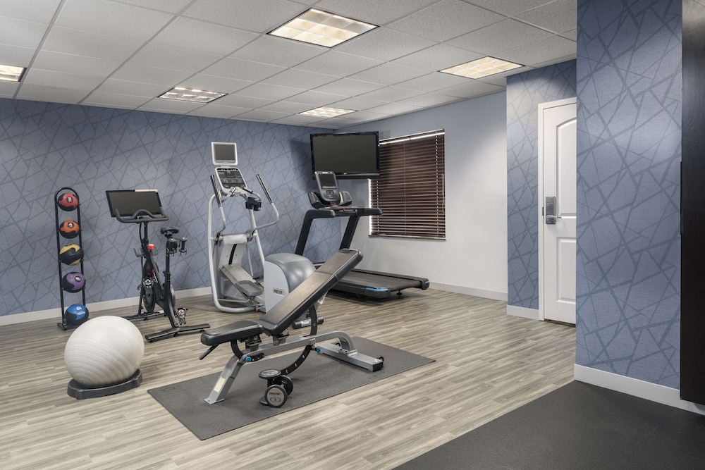 Homewood Suites by Hilton Phoenix North Happy Valley - photo 38