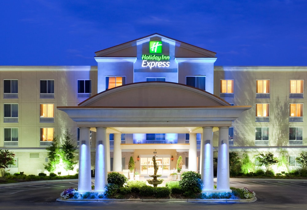 Holiday Inn Express Hotel & Suites Concord by IHG - photo 45