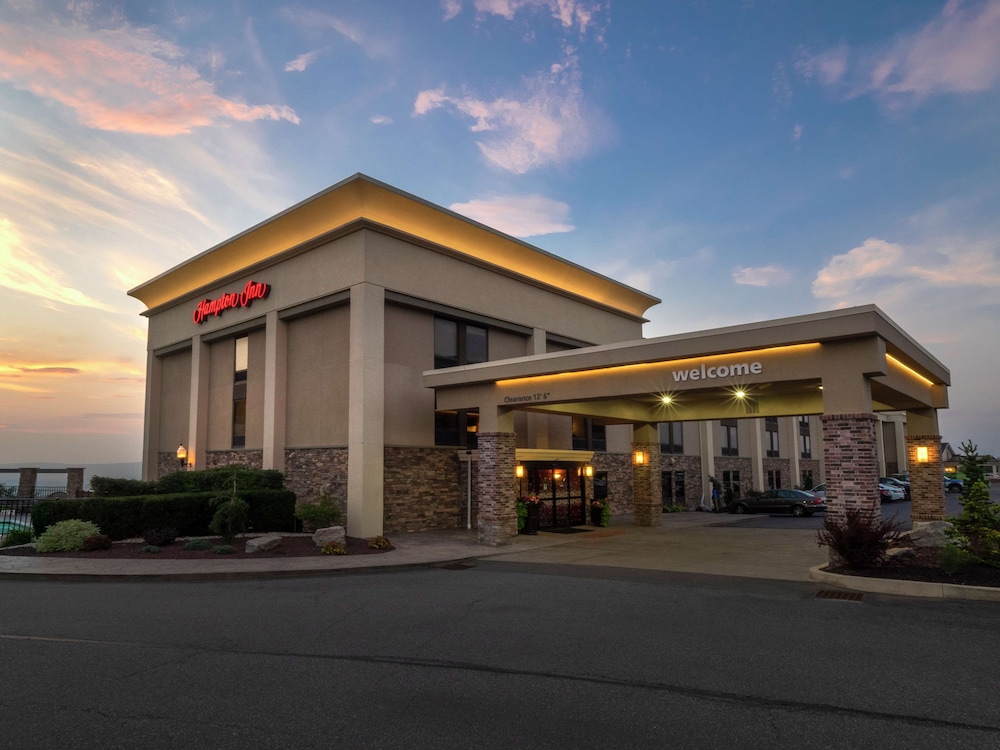 Hampton Inn Hazleton - photo 42