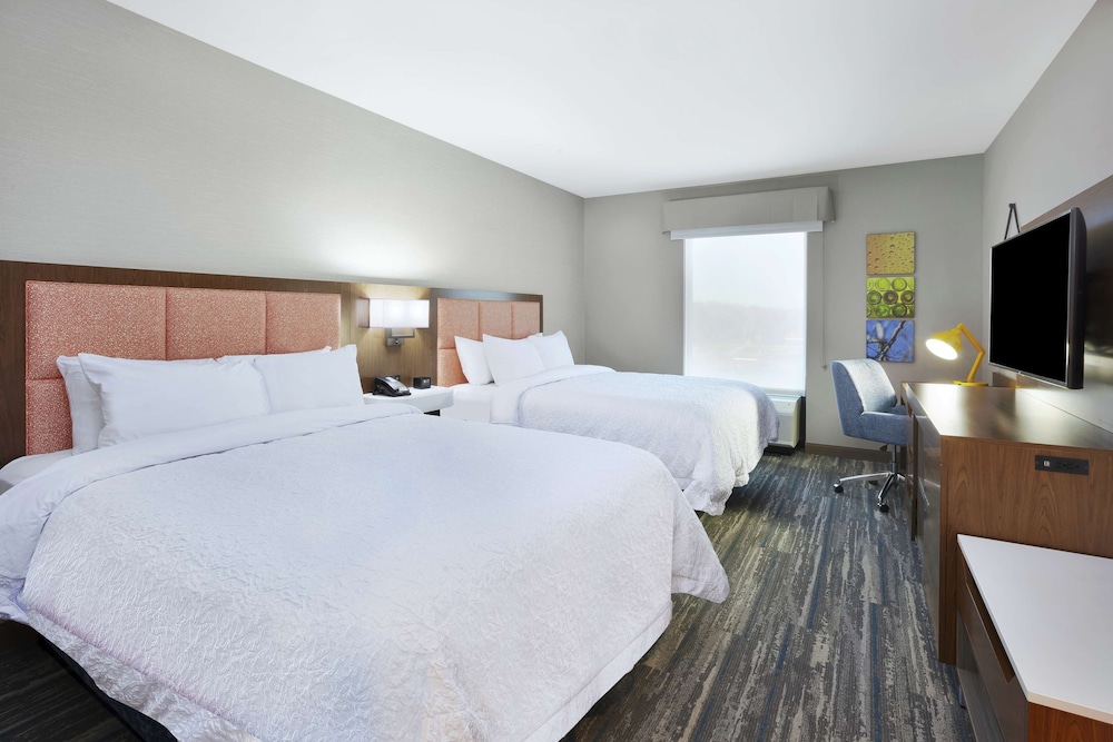 Hampton Inn & Suites Grandville Grand Rapids South - photo 14