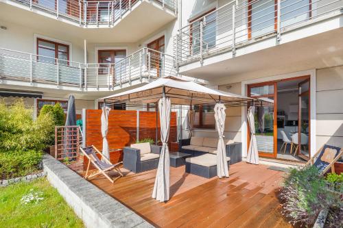 Meiguan with huge Terrace extra 2 parking spots — 4-Star Luxury Hotel in Gdansk, Poland