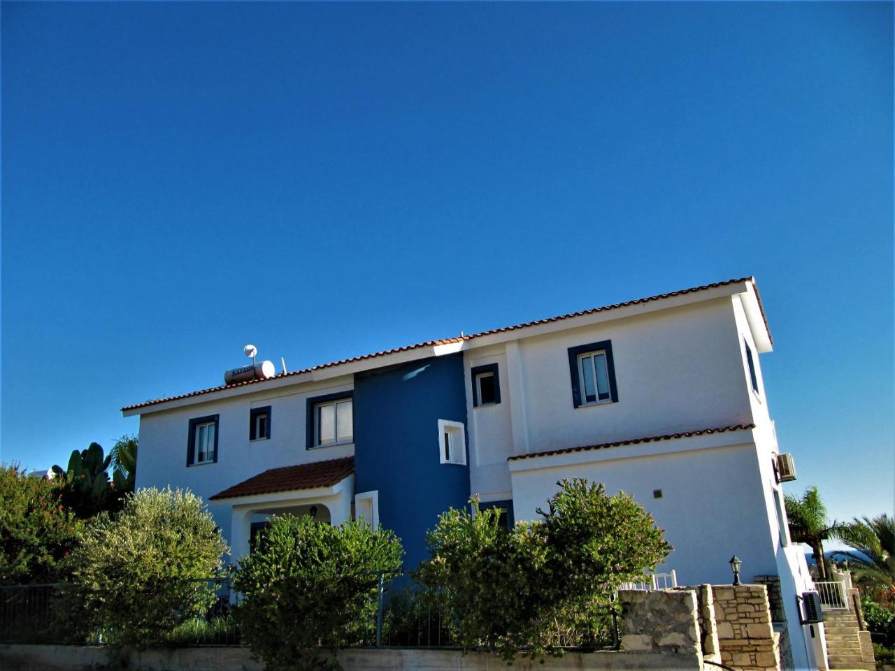 Villa Dioni