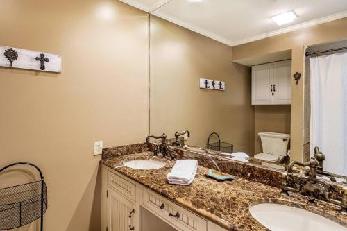 Beach Manor 410 - photo 44
