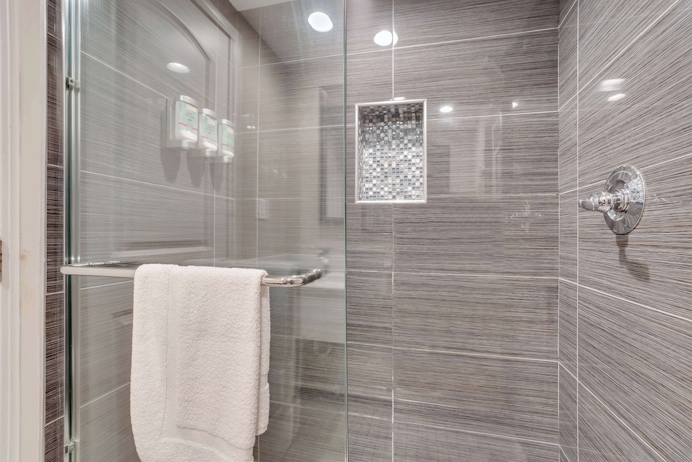 Sather Berkeley SureStay Collection by Best Western - photo 25
