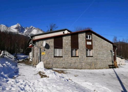 Chata Jamy - carbon neutral hotel in Unknown City