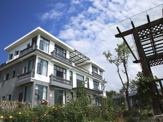 the Inn of Xiaobi Grand Canyon of Zhangjiajie in Cili, People's Republic of China