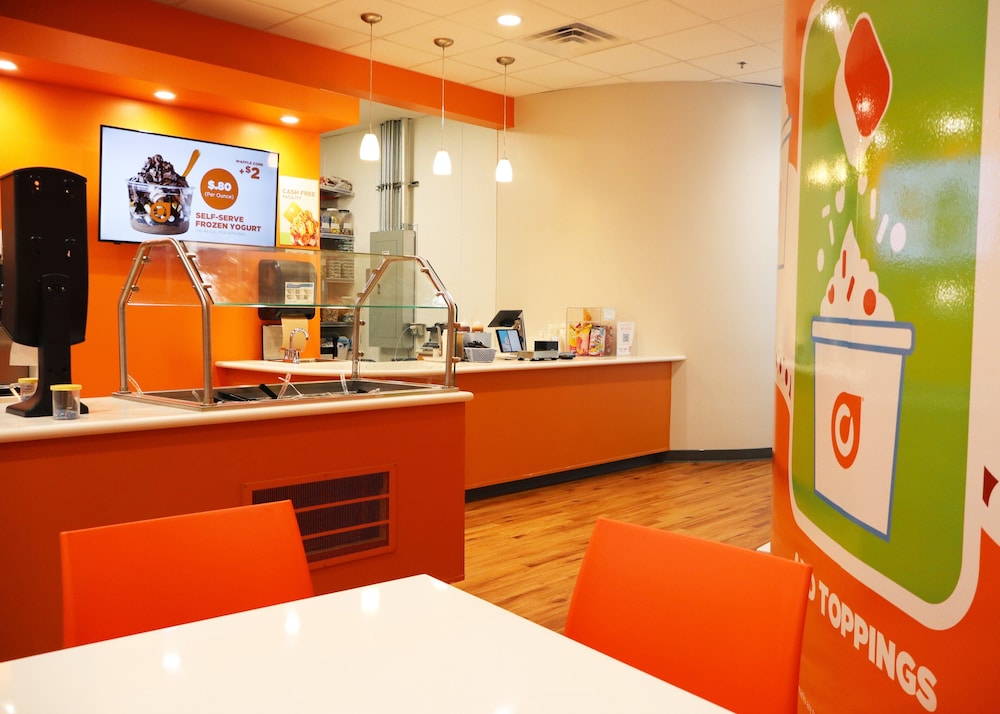 Holiday Inn Omaha Downtown Waterpark by IHG - photo 50