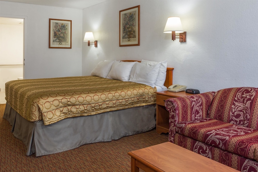 Motel 6 San Diego CA Southbay - photo 9