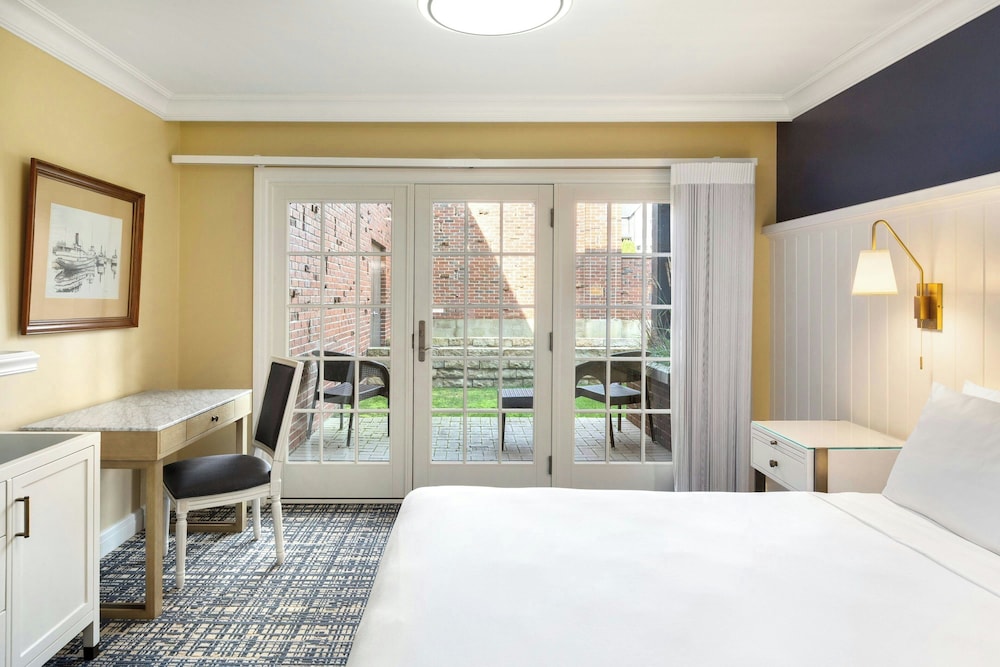 The St. Clair Inn - photo 48