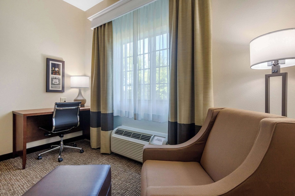 Comfort Inn & Suites Glenpool - photo 9