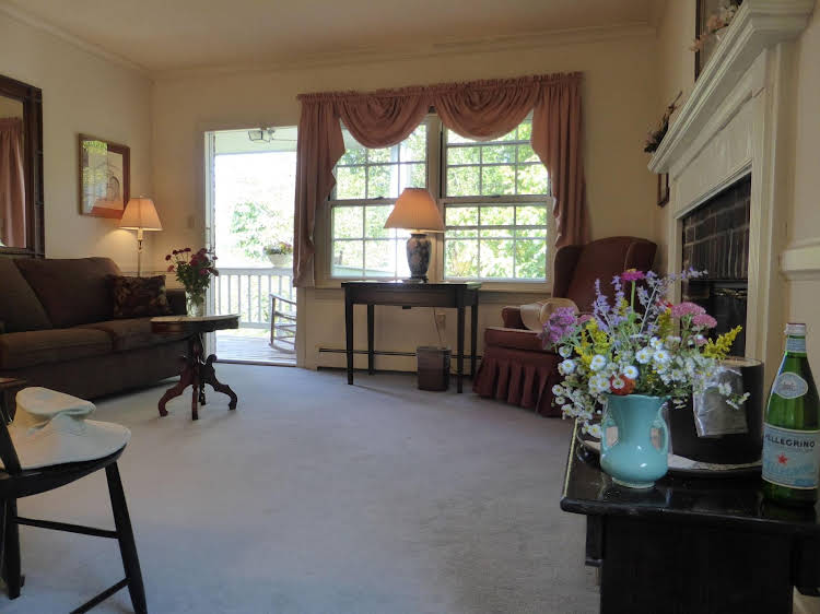 Maple Hall Inn - photo 30