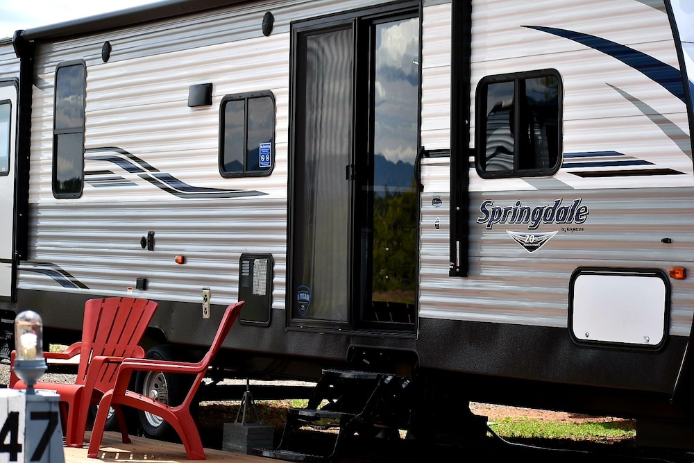 Grand Canyon RV Glamping - photo 7