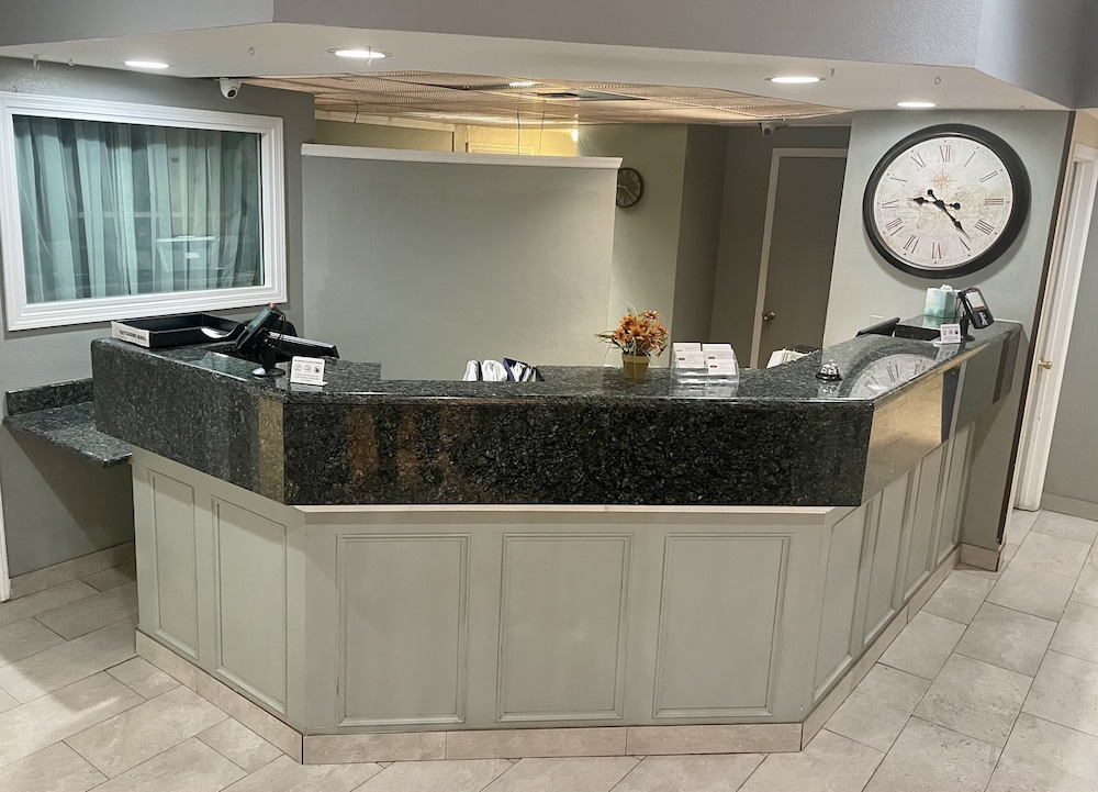 Affordable Suites Of America Grand Rapids — Grand Rapids