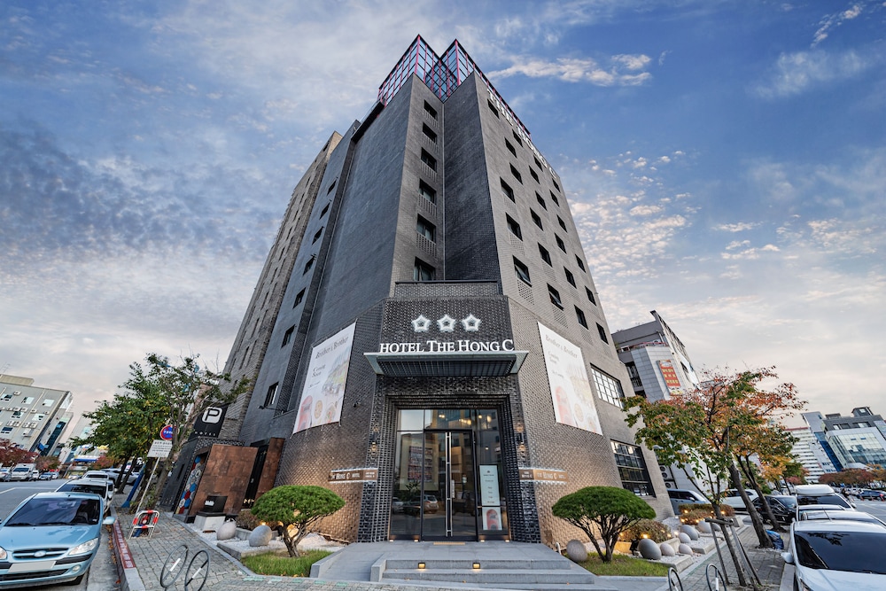 The HongC Hotel Gangneung in Gangneung, South Korea