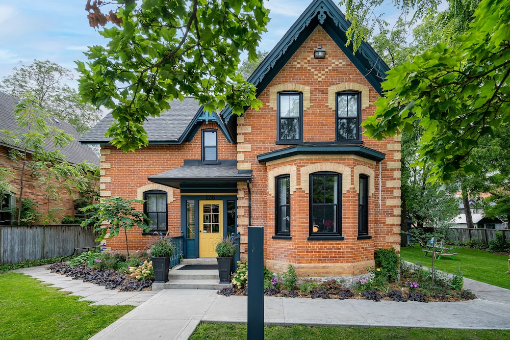 Somewhere Inn Collingwood in Collingwood, Canada