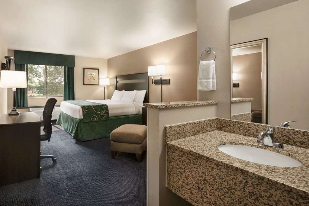 Travelodge by Wyndham Brunswick near Frederick - photo 6