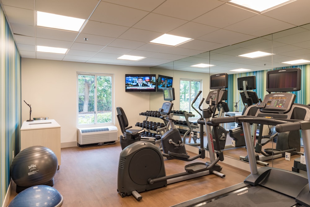 Holiday Inn Express Charleston by IHG - photo 24