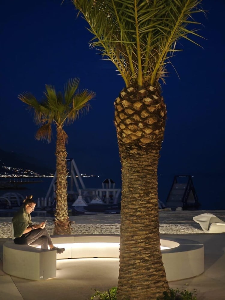Apartmani Znjan - last minute hotel in Split