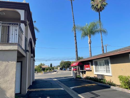 Legacy Inn & Suites Garden Grove CA - photo 21