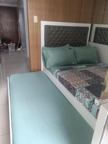 Shell Residences in Manila, Philippines