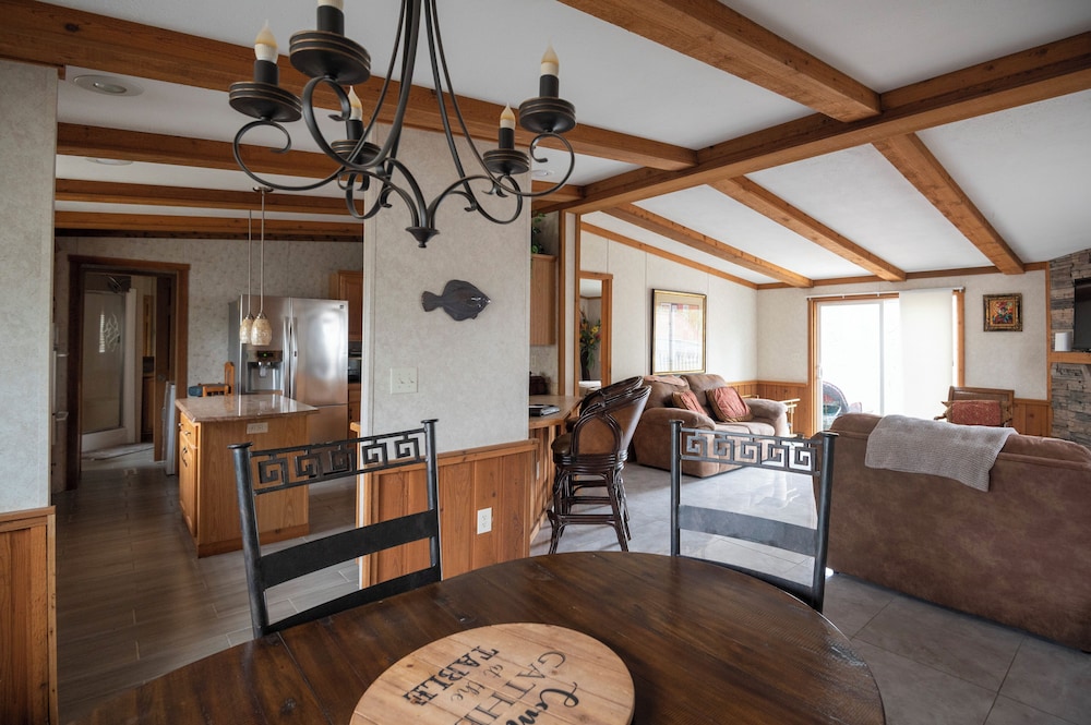 Swan Lake Resort Rentals - photo 37