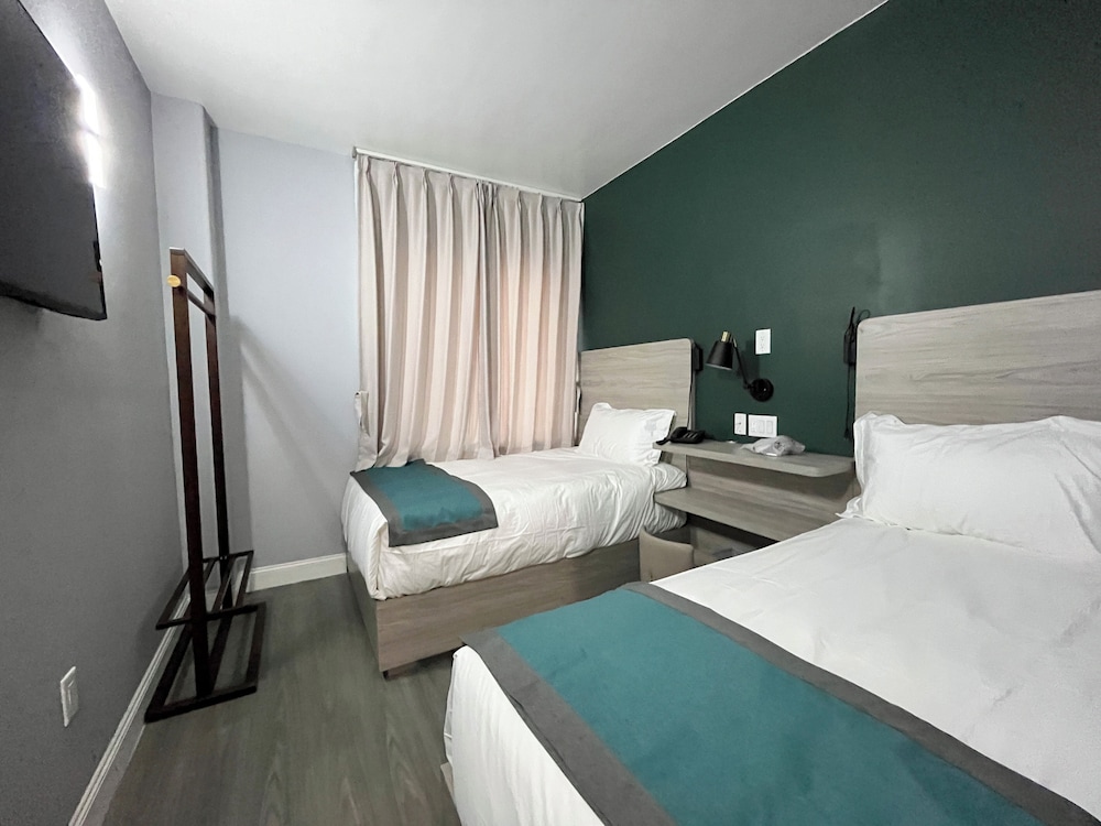 Starlight Hotel - photo 10
