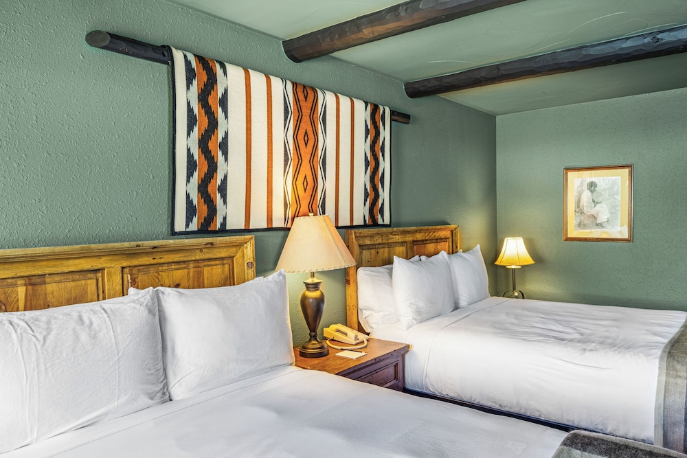 Lodge at Santa Fe - photo 17