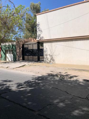 Excelente Duplex en Consorcio Privado c cochera — 4-Star Luxury Hotel in San Juan, Argentina