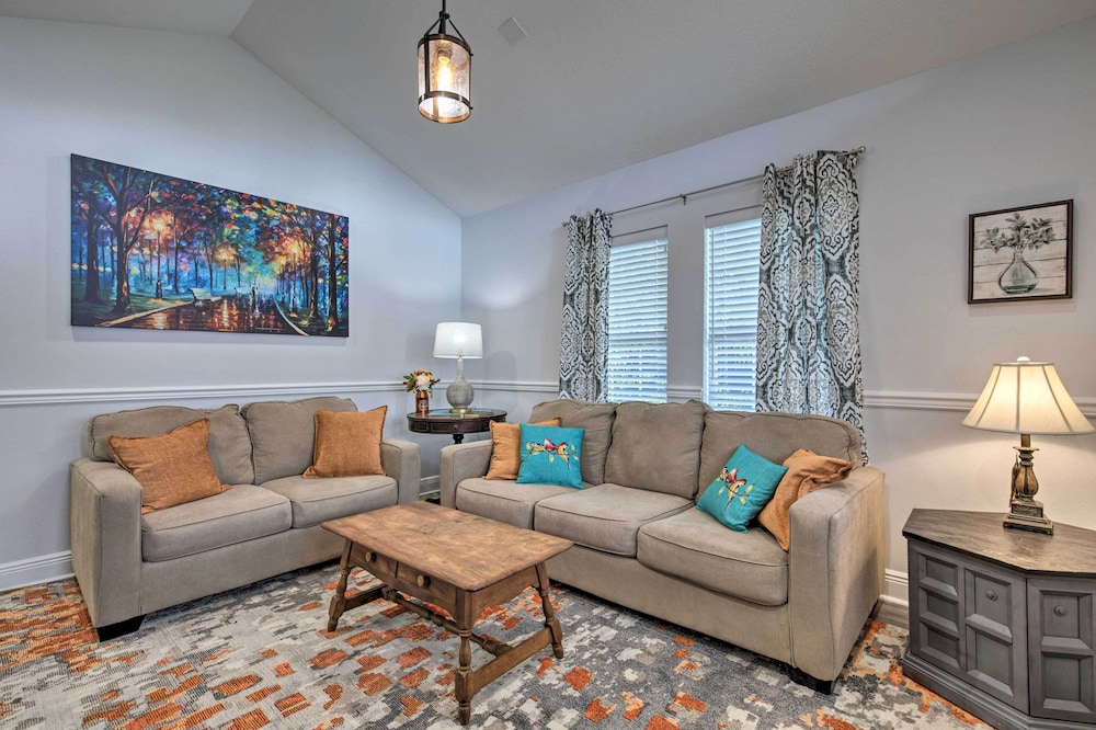 Downtown Ocean Springs Duplex with Aandc 1 Mi To Beach — Ocean Springs — photo 4