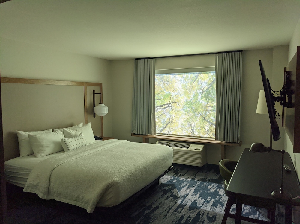 Fairfield Inn & Suites by Marriott Lincoln Crete - photo 5