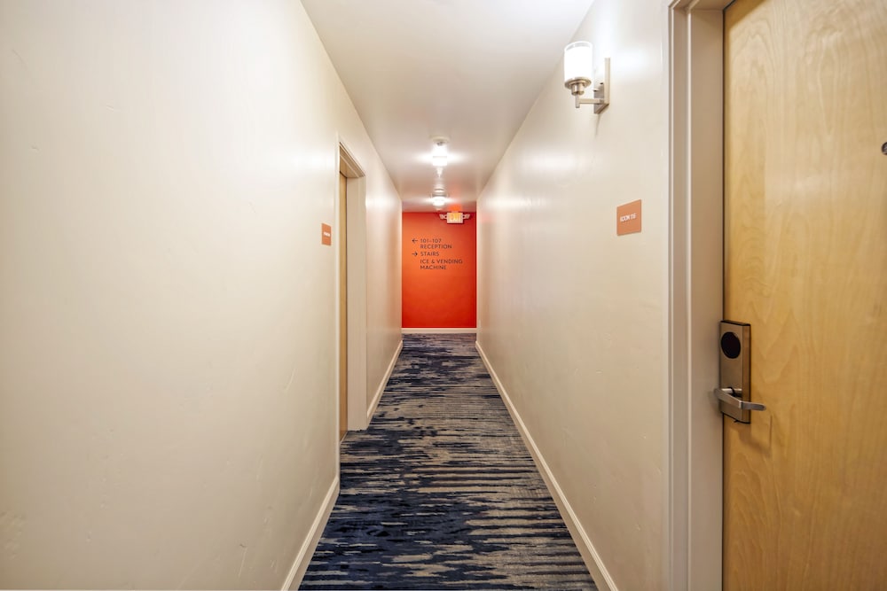 Inn At Moss Landing Point - photo 84
