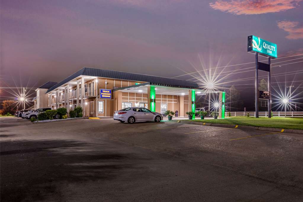 Quality Inn Forrest City I 40 - photo 45