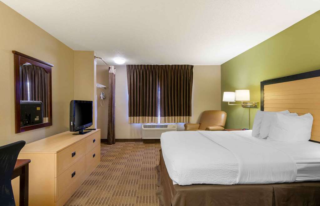 Extended Stay America Suites Kansas City Overland Park Quivi - photo 9