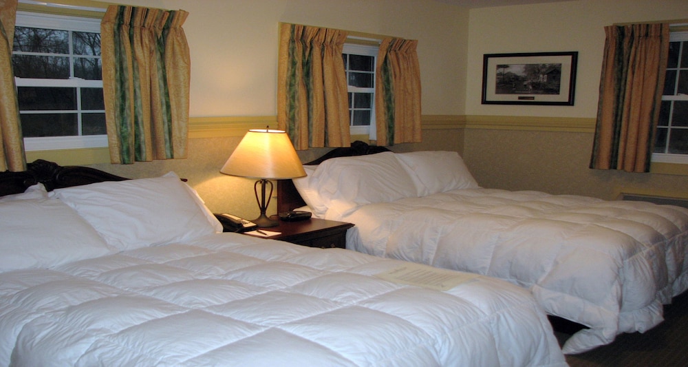 The Shawnee Inn and Golf Resort - photo 5