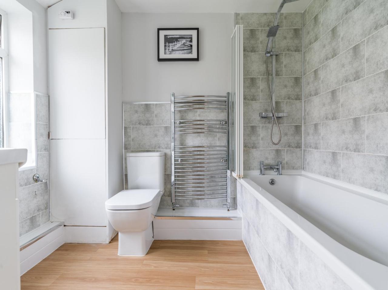 Hawthorn House Sleeps 4 Pet friendly Parking — Ashington — photo 5