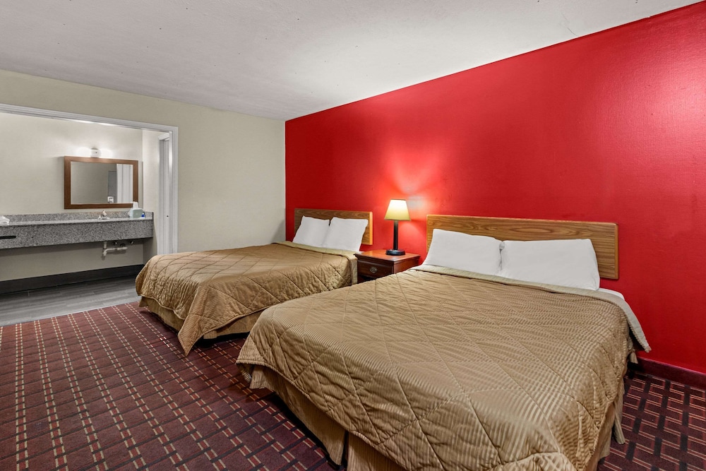 Rodeway Inn Dickson - photo 10